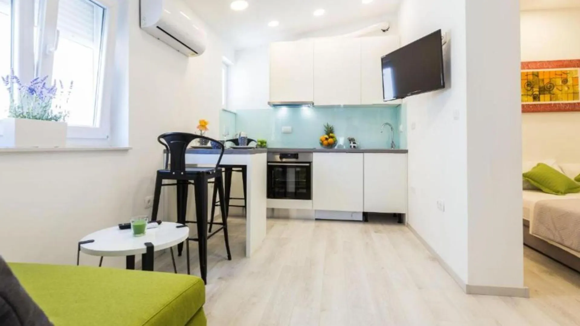 Spacious Two Sis Apartments In Zadar With Terrace